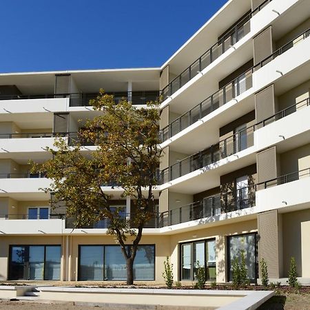 Domitys Les Coteaux De L'Esterel Frejus Bagian luar foto